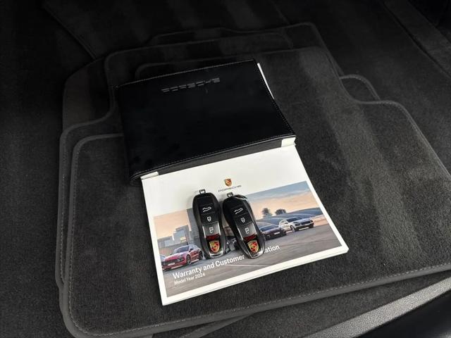 2024 Porsche Macan Macan