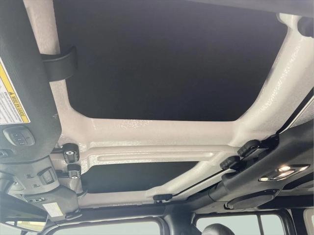 2021 Jeep Wrangler Sahara 4x4