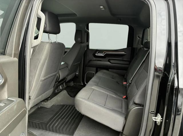 2023 Chevrolet Silverado 1500 4WD Crew Cab Standard Bed LT