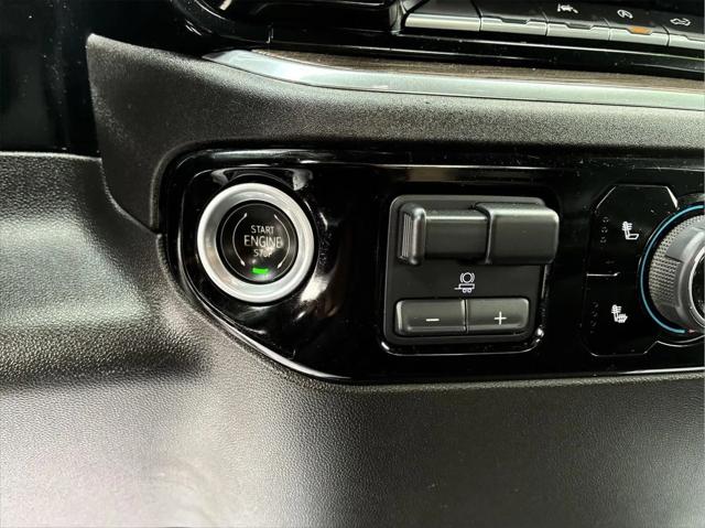2023 Chevrolet Silverado 1500 4WD Crew Cab Standard Bed LT