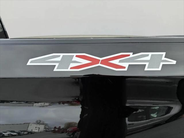 2023 Chevrolet Silverado 1500 4WD Crew Cab Standard Bed LT