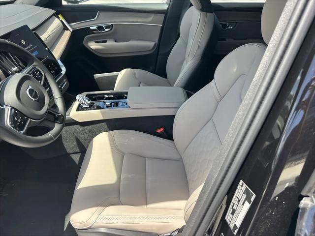 2026 Volvo XC90 Plus, B6 AWD Gas (mild hybrid), Gasoline, Bright, 7 Seats