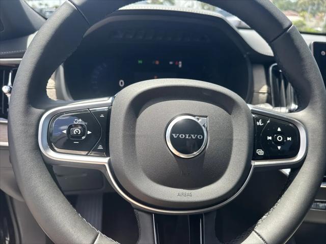 2026 Volvo XC90 Plus, B6 AWD Gas (mild hybrid), Gasoline, Bright, 7 Seats