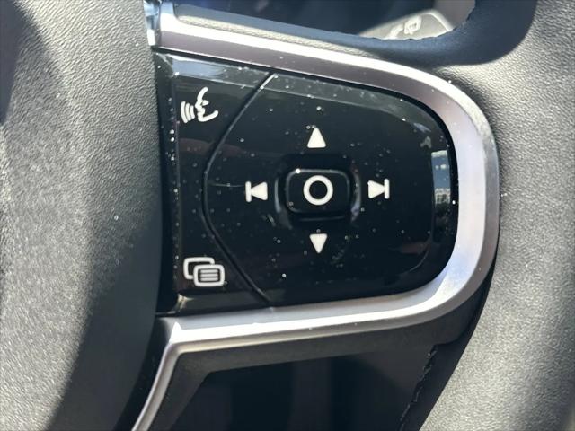 2026 Volvo XC90 Plus, B6 AWD Gas (mild hybrid), Gasoline, Bright, 7 Seats
