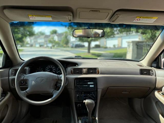 1997 Toyota Camry LE V6