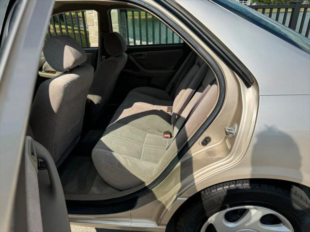 1997 Toyota Camry LE V6