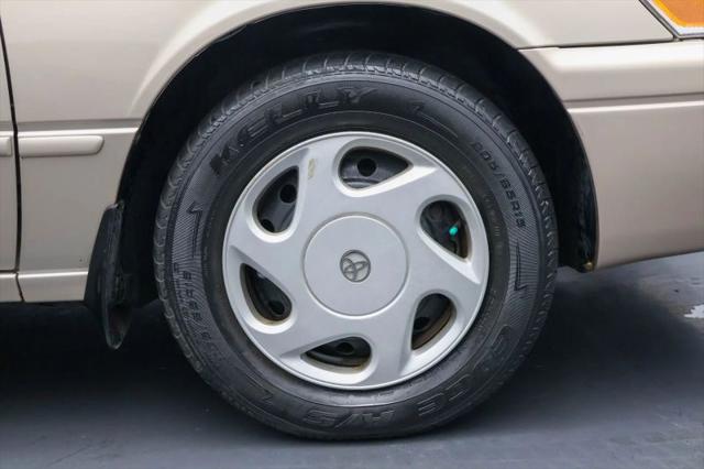 1997 Toyota Camry LE V6
