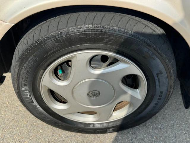 1997 Toyota Camry LE V6