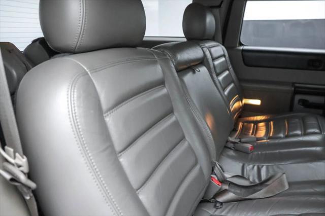2003 HUMMER H2 Base