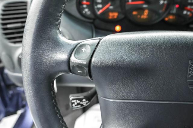 1999 Porsche 911 Carrera