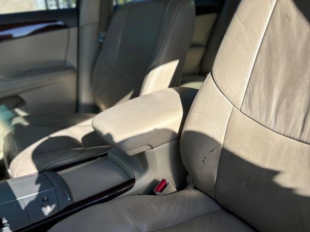 2008 Toyota Avalon XLS