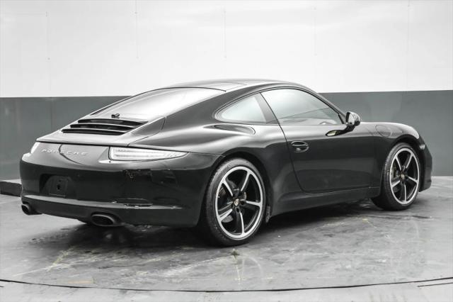 2013 Porsche 911 Carrera