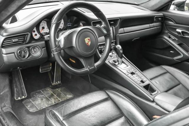 2013 Porsche 911 Carrera