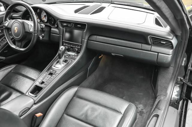 2013 Porsche 911 Carrera