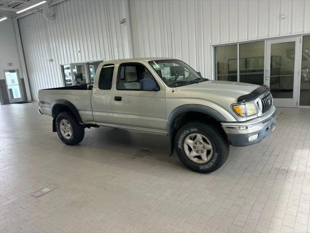 2004 Toyota Tacoma Base V6