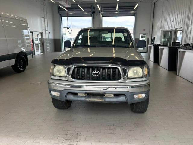 2004 Toyota Tacoma Base V6