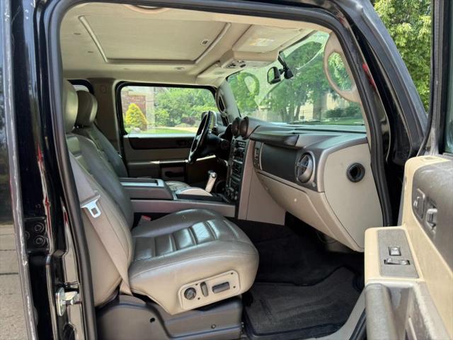 2004 HUMMER H2 Base