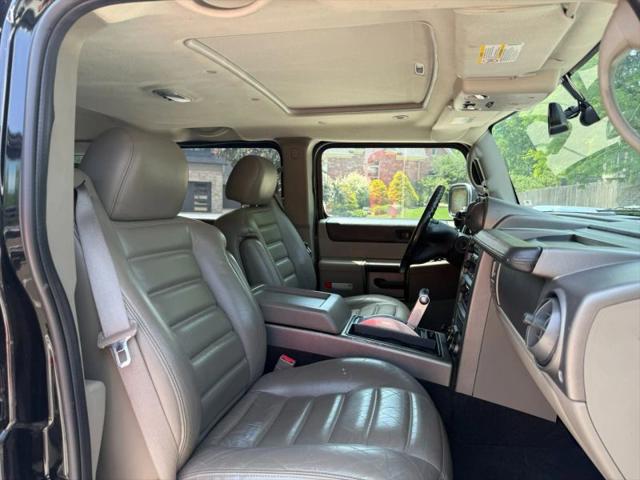 2004 HUMMER H2 Base