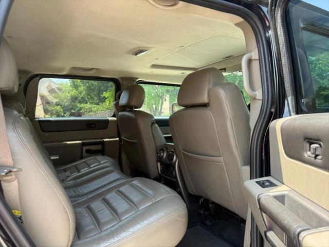 2004 HUMMER H2 Base