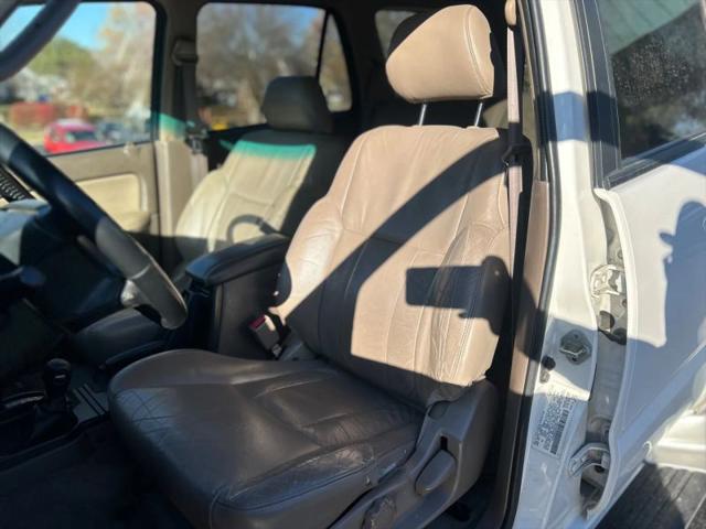 2002 Toyota 4Runner SR5 V6