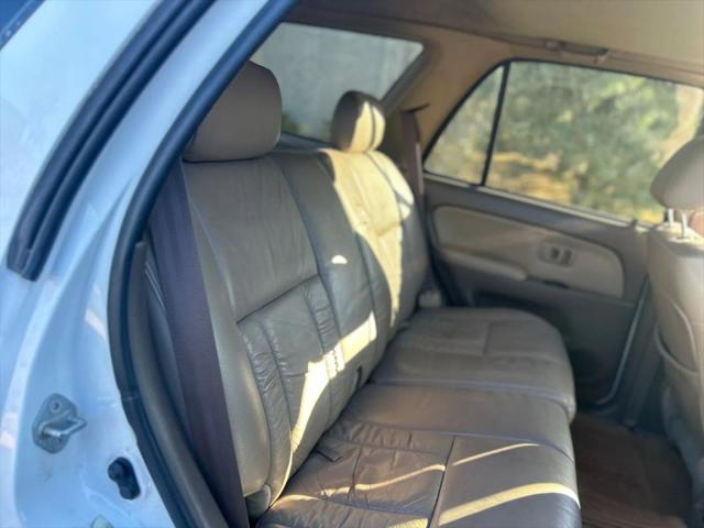 2002 Toyota 4Runner SR5 V6