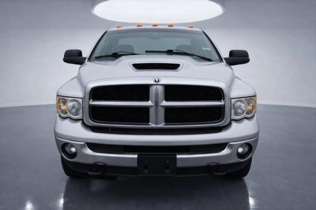 2003 Dodge Ram 3500 SLT/Laramie