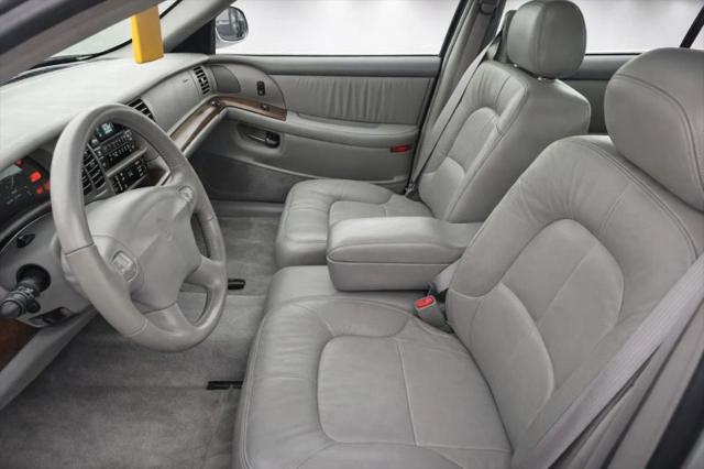 2001 Buick Park Avenue Base