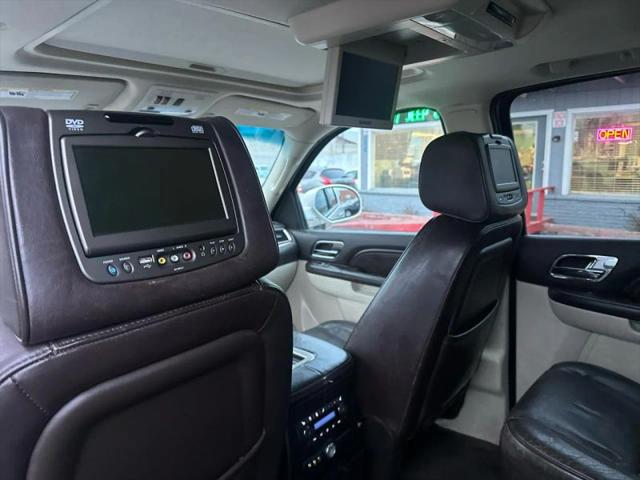 2014 Cadillac Escalade ESV Platinum Edition