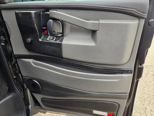 2021 Chevrolet Express Cargo Van RWD 2500 Regular Wheelbase WT