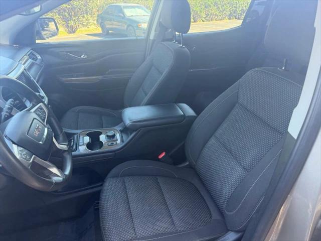 2022 GMC Acadia FWD SLE