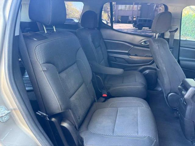 2022 GMC Acadia FWD SLE