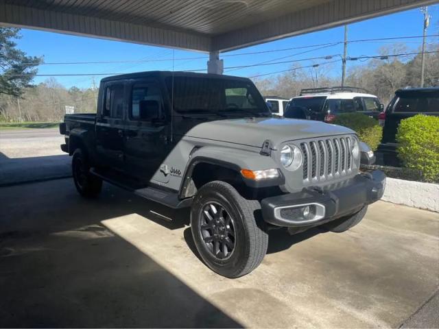 2022 Jeep Gladiator Overland