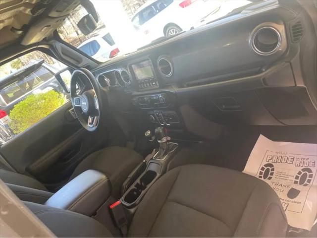 2022 Jeep Gladiator Overland