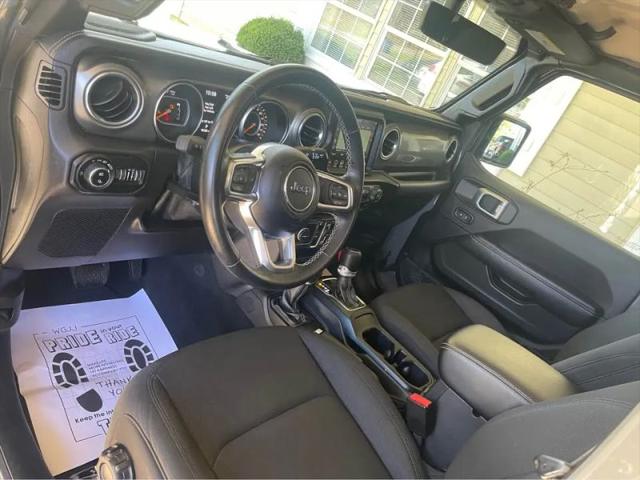 2022 Jeep Gladiator Overland