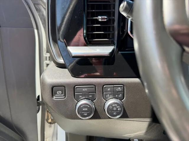 2025 GMC Sierra 1500 4WD Crew Cab Short Box SLT