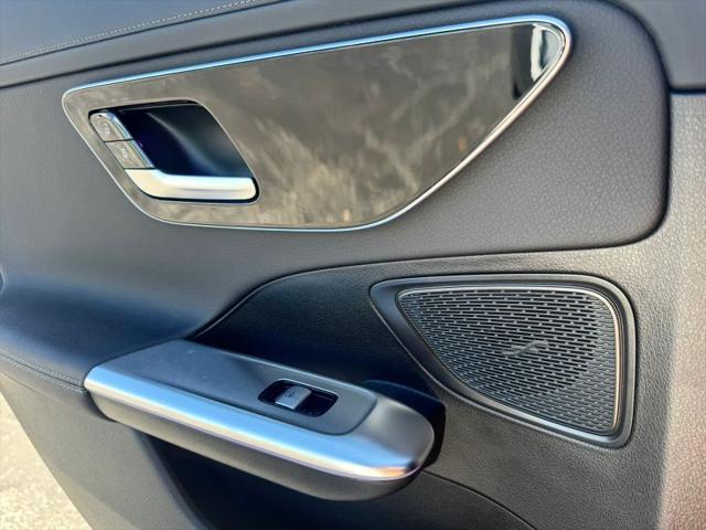 2022 Mercedes-Benz C-CLASS C 300 Sedan