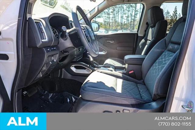 2025 Nissan Frontier Crew Cab SV 4x2