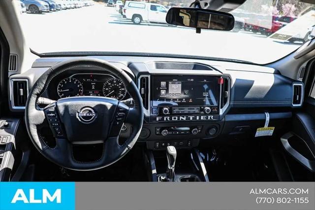 2025 Nissan Frontier Crew Cab SV 4x2