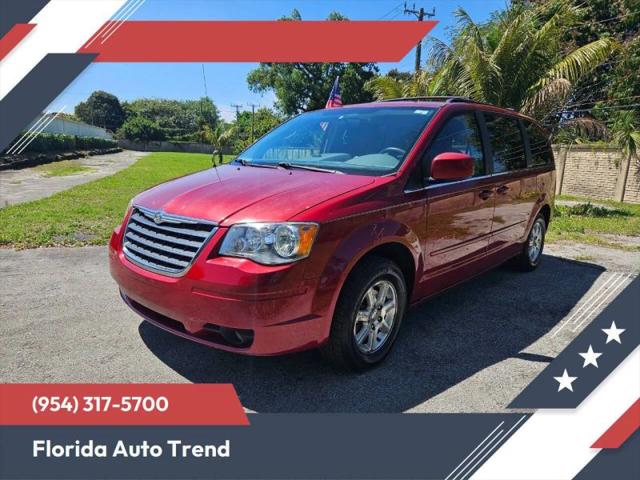 2008 Chrysler Town & Country Touring for sale in Plantation, FL