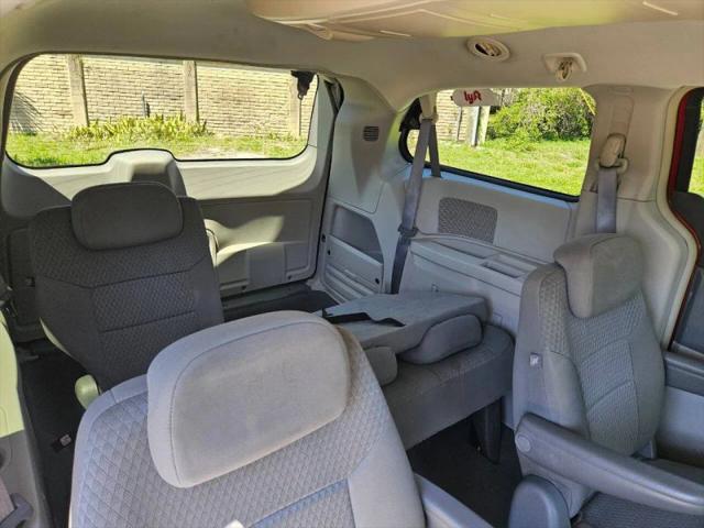 2008 Chrysler Town & Country Touring