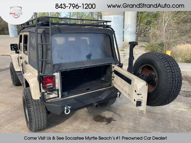 2016 Jeep Wrangler Unlimited Sahara