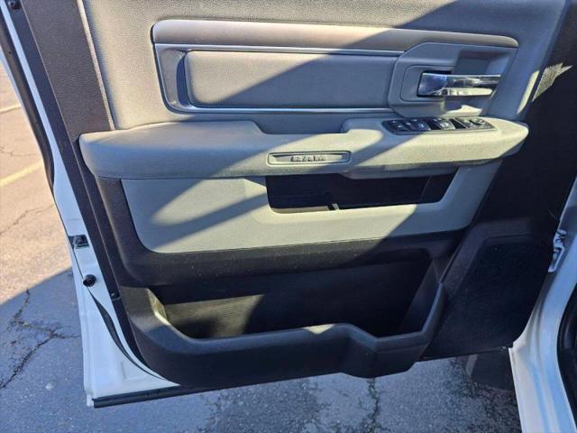 2018 Ram 2500 Big Horn Crew Cab 4x4 8' Box