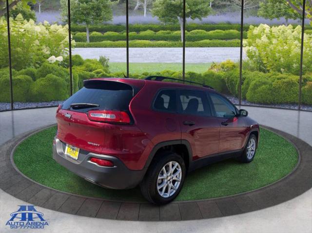 2016 Jeep Cherokee Sport