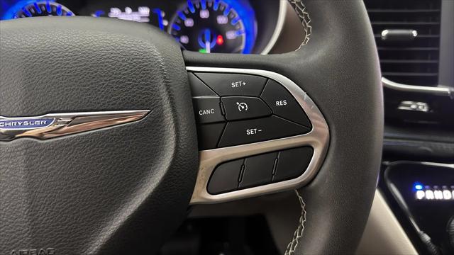 2024 Chrysler Voyager LX