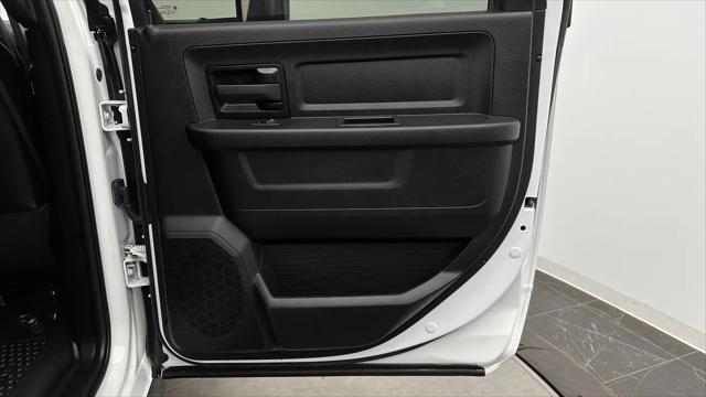 2021 Ram 3500 Tradesman Crew Cab 4x4 8' Box