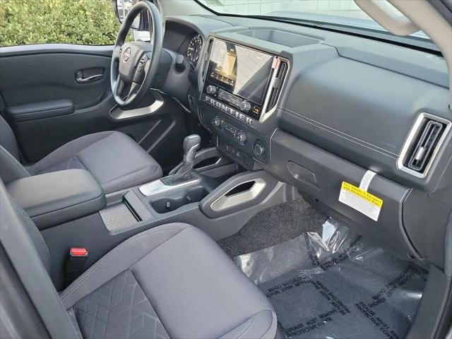 2026 Nissan Frontier Crew Cab SV 4x2