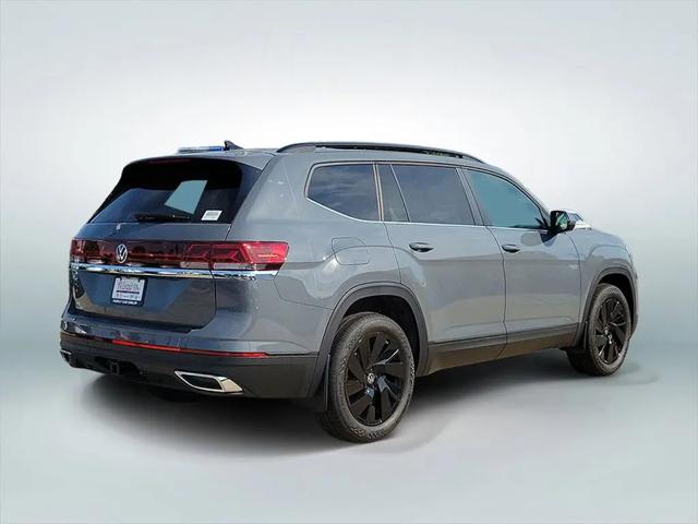 2026 Volkswagen Atlas SE with Technology