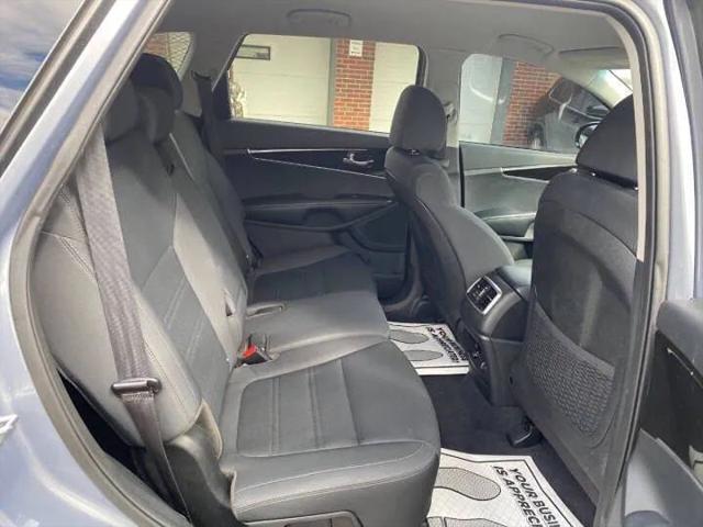 2020 Kia Sorento 3.3L LX