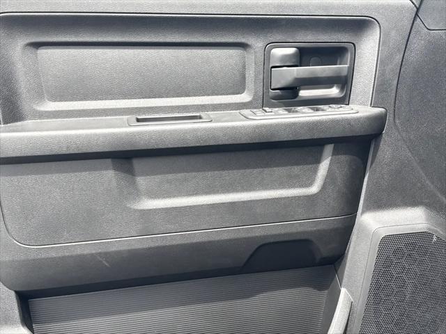 2026 Ram 2500 Black Express Crew Cab 4x4 6'4" Box