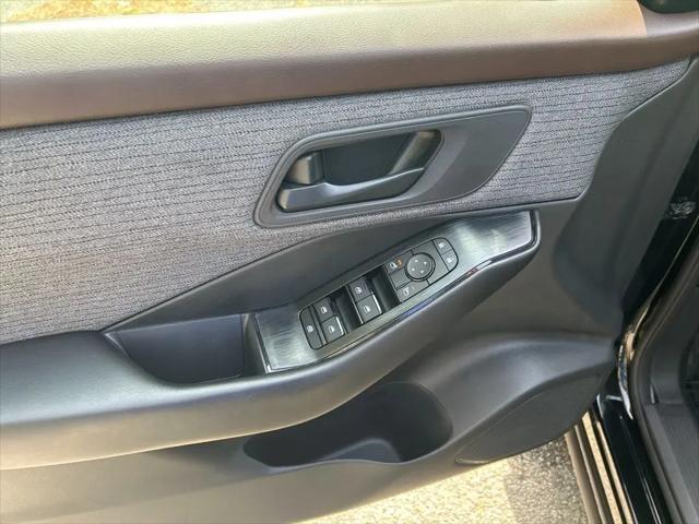 2023 Nissan Rogue S Intelligent AWD